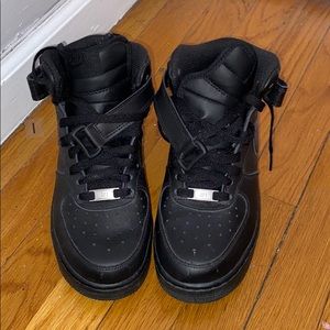 Nike black Air Force 1